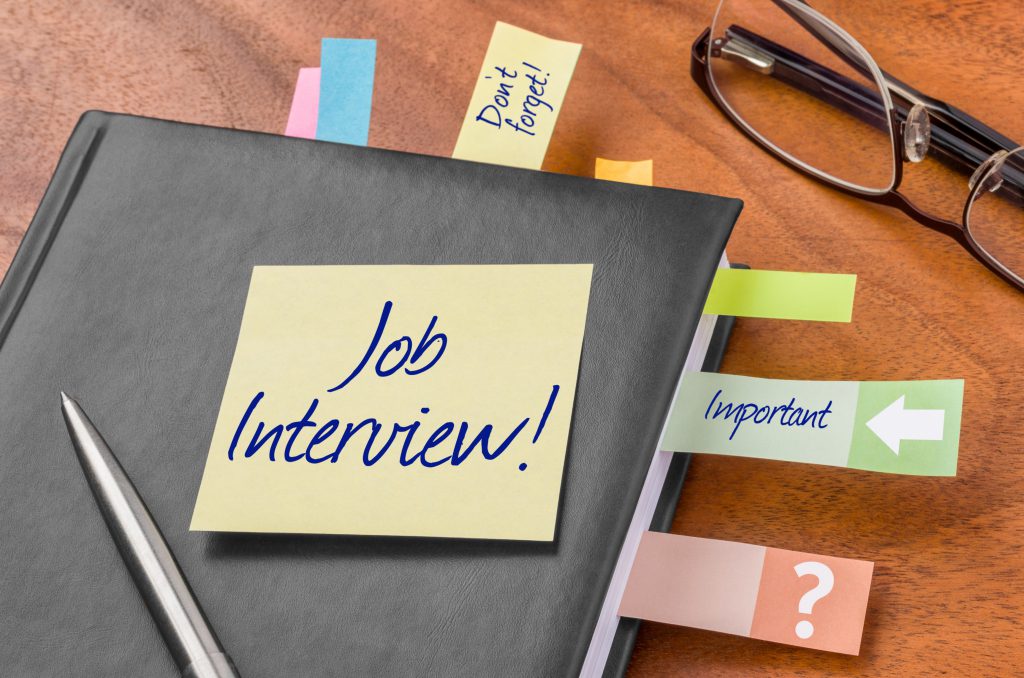 آیا از رایج‌ترین سوالات مصاحبه کاری و چگونگی جواب به آن‌ها اطلاعی دارید؟