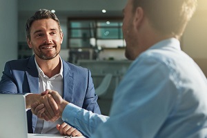 چگونه یک فروشنده موفق باشیم؟