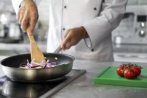 بهترین کشور برای شغل آشپزی: راهنمایی برای مهاجرت آشپزها