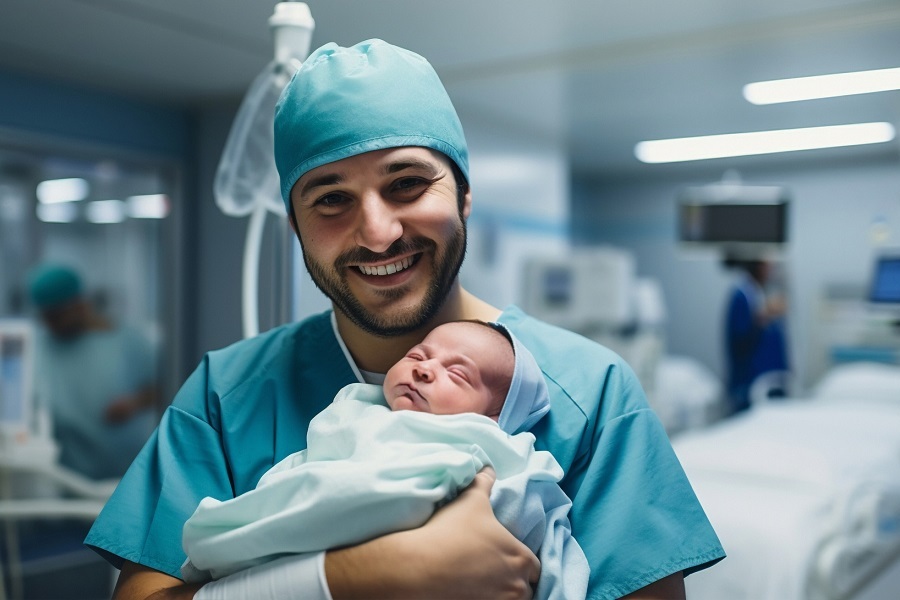 برنامههای آموزشی مامایی و پرستاری